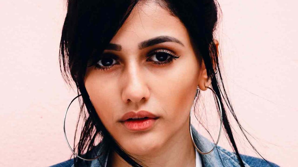 Meet Colombian women for marriage dating sites